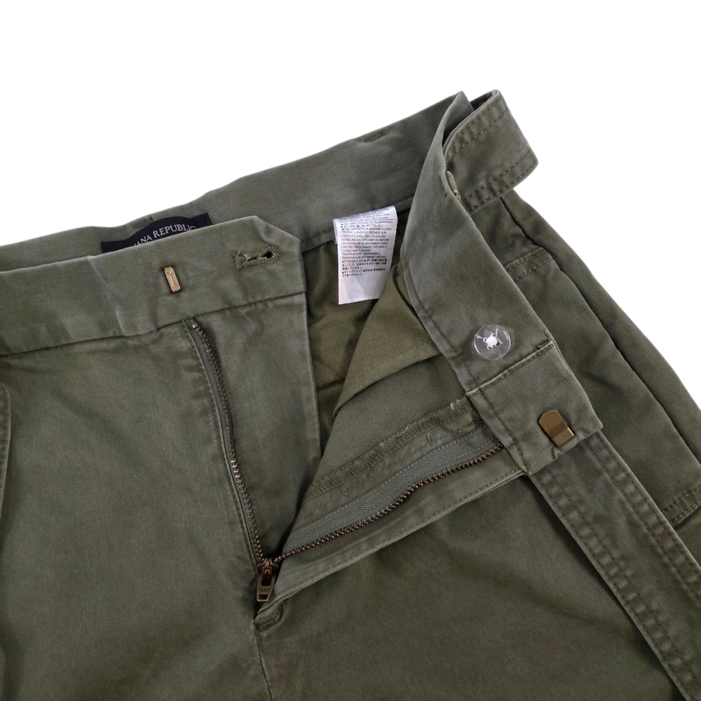 Banana Republic Chino Shorts Olive Green Belted High Rise Women Size 2 NWT - Picture 2 of 9